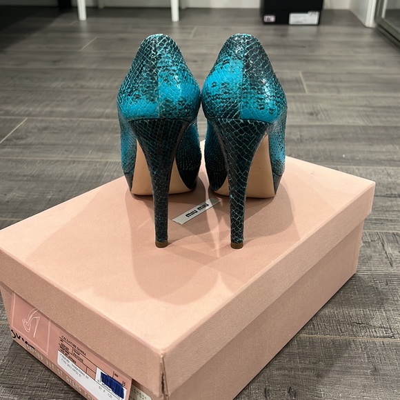 Miu Miu open toe heels - Picture 5 of 6